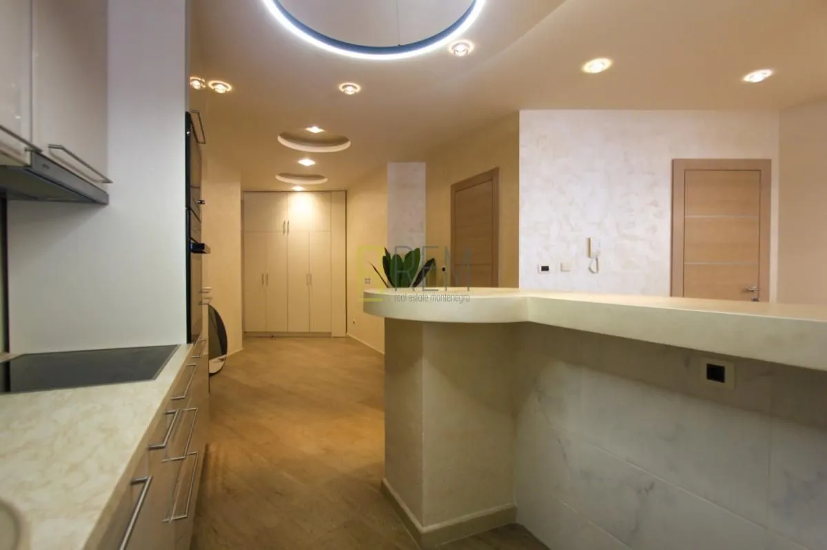 Sale, two bedroom apartment, 104m², Budva, Crna Gora
