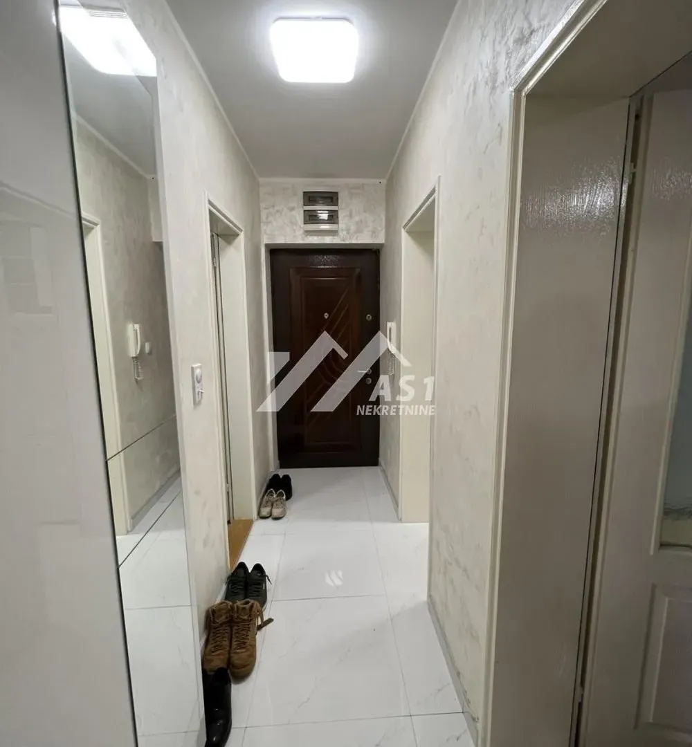 Rent, one bedroom apartment, 43m², Bulevar Oslobodjenja, Novi Sad Sve Podlokacije