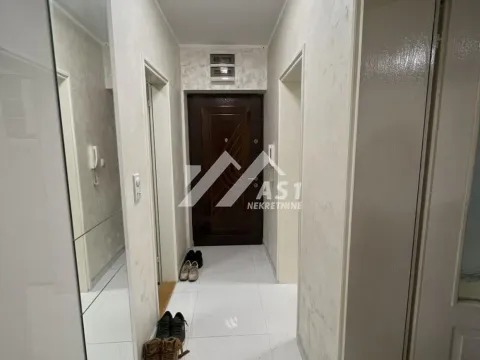 Rent, one bedroom apartment, 43m², Bulevar Oslobodjenja, Novi Sad Sve Podlokacije - image 8
