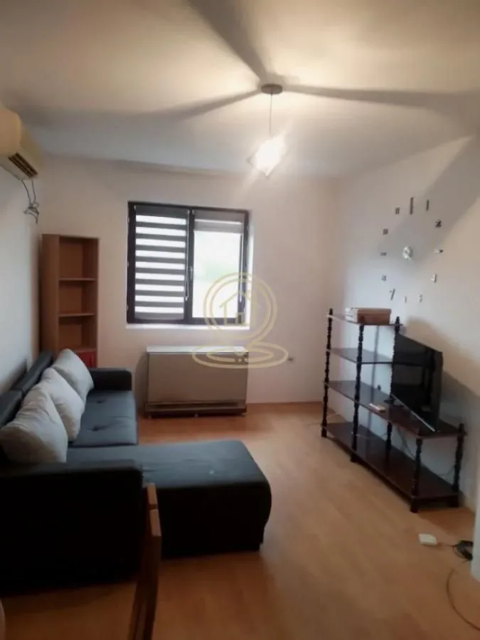 Prodaja, jednosoban stan, 40m², Palilula, Niš