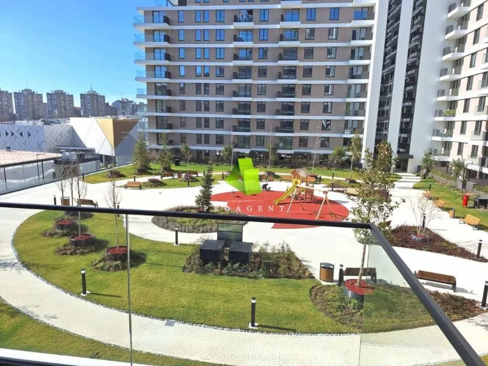 Prodaja, trosoban stan, 76m², Medijana, Niš