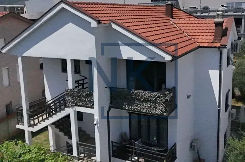 Prodaja, kuća, 136m², 1 maj, Podgorica