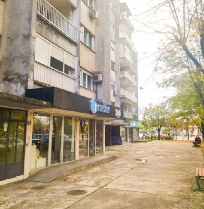 Izdavanje, poslovni prostor, 286m², Centar, Podgorica