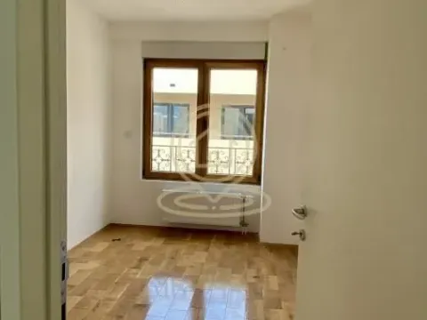 Prodaja, četvorosoban stan, 92m², Crveni Pevac, Niš - image 3