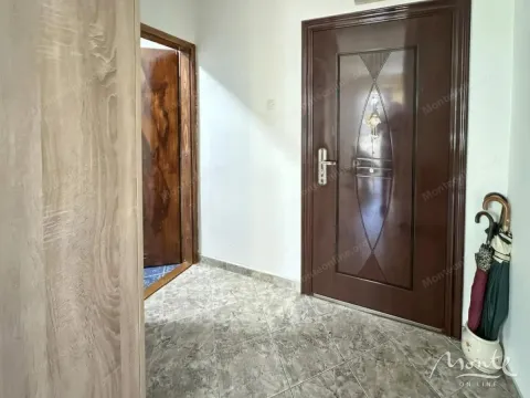 Sale, one bedroom apartment, 46m², Kotor, Crna Gora - image 11