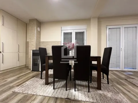 Izdavanje, trosoban stan, 70m², Tološi, Podgorica - image 5