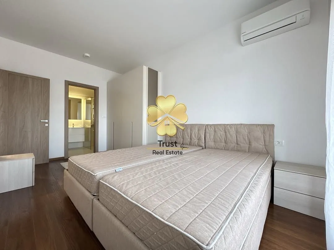 Rent, four bedroom apartment, 130m², Master Kvart, Podgorica