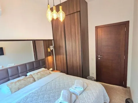 Prodaja, dvosoban stan, 79m², Bečići, Budva - image 16