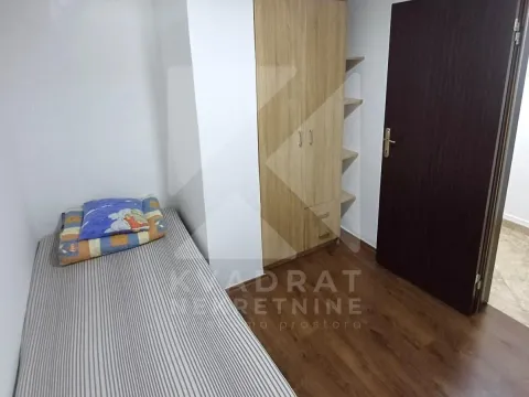 Rent, two bedroom apartment, 50m², Centar, Podgorica - image 4