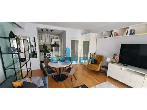 Izdavanje, dvosoban stan, 61m², Novi Beograd Blok 65, Novi Beograd Sve Podlokacije - image 3