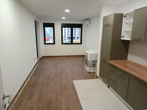 Izdavanje, dvosoban stan, 64m², Tološka šuma, Podgorica - image 4