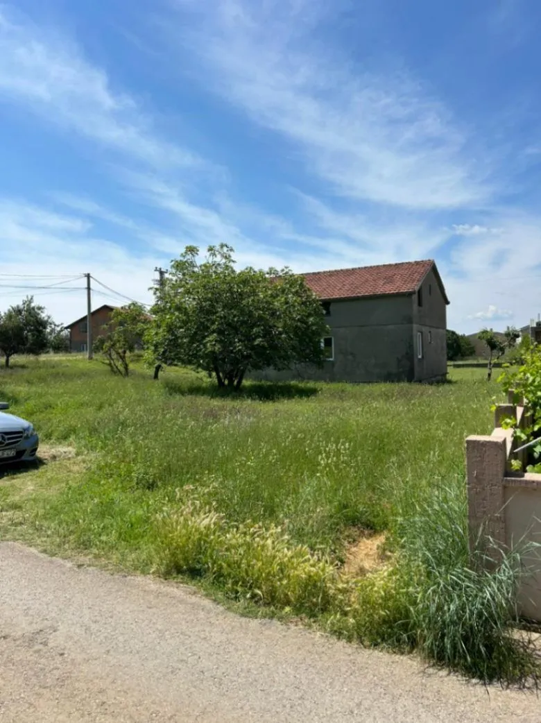Prodaja, kuća, 202m², Zlatica, Podgorica