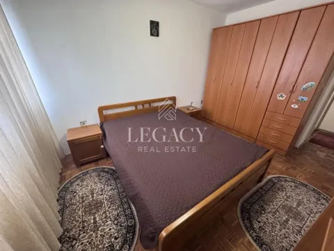 Izdavanje, trosoban stan, 77m², Banjica, Voždovac Sve Podlokacije - image 11