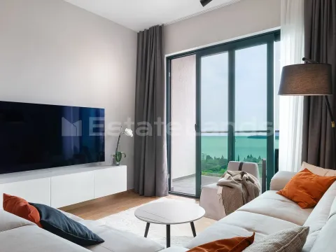 Sale, two bedroom apartment, 81m², Bečići, Budva - image 4