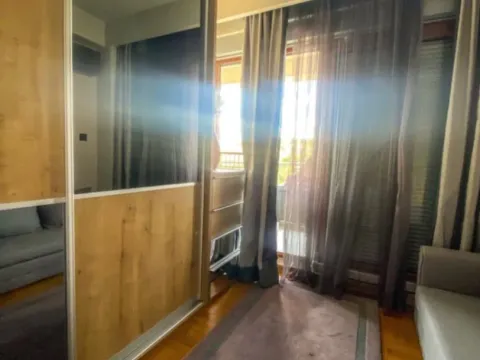 Prodaja, dvosoban stan, 72m², Preko Morače, Podgorica - image 4