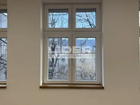 Izdavanje, poslovni prostor, 60m², Savski Venac, Beograd - image 4