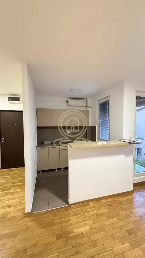 Rent, three bedroom apartment, 80m², Zemun Sve Podlokacije, Beograd