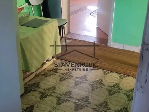 Prodaja, kuća, 330m², Veternik, Novi Sad Sve Podlokacije - image 15