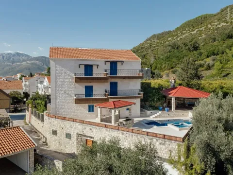 Prodaja, kuća, 240m², Kava, Tivat