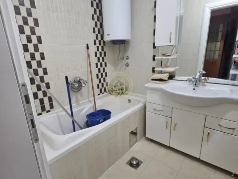 Prodaja, trosoban stan, 130m², Centar, Kragujevac - image 8