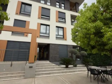 Izdavanje, dvosoban stan, 72m2, City Kvart, Podgorica