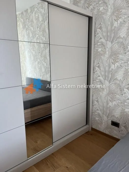 Izdavanje, dvosoban stan, 50m², Stari Grad, Beograd