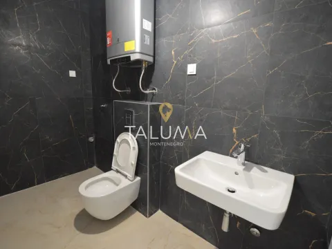 Sale, two bedroom apartment, 76m², Tološi, Podgorica - image 9