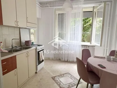 Izdavanje, dvosoban stan, 67m², Kalenić Pijaca, Vračar Sve Podlokacije - image 5