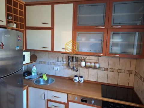 Izdavanje, dvosoban stan, 68m², Centar, Podgorica - image 6