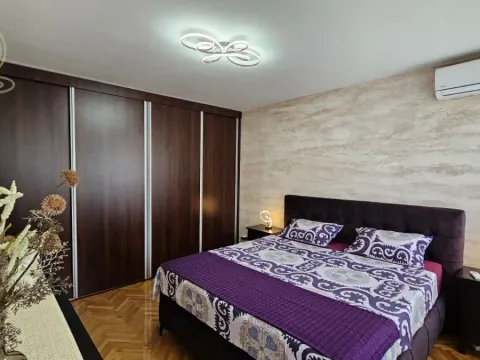 Rent, two bedroom apartment, 66m², Novi Beograd Blok 45, Novi Beograd Sve Podlokacije - image 4