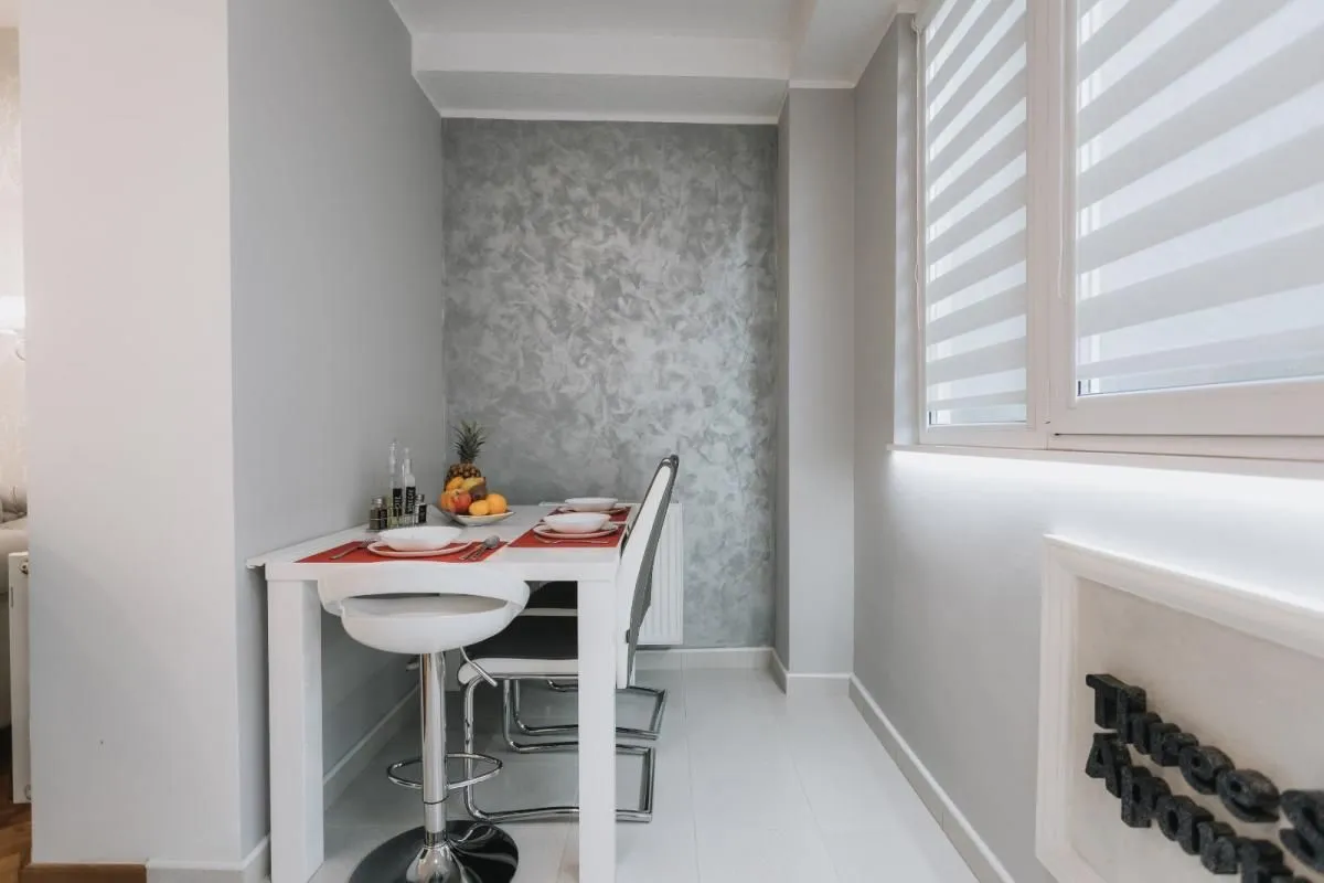Prodaja, jednosoban stan, 40m², Centar, Novi Sad