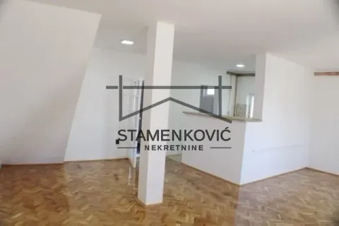 Rent, house, 220m², Novi Sad Sve Podlokacije, Novi Sad - image 10