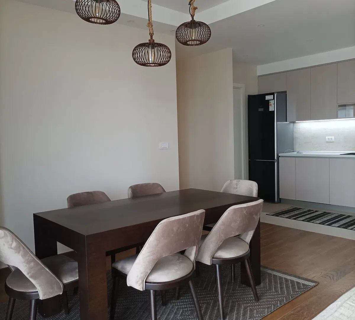 Rent, four bedroom apartment, 120m², Beograd Na Vodi, Beograd