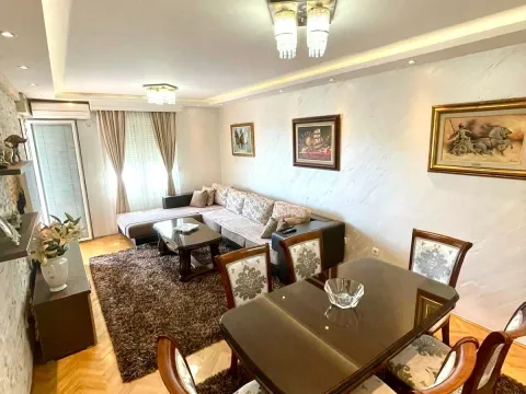 Rent, two bedroom apartment, 74m², Ljubović, Podgorica - image 4
