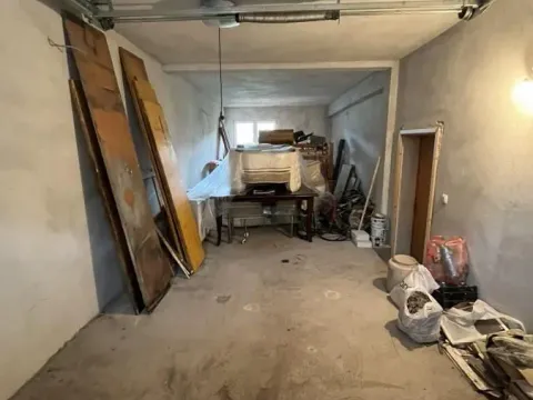 Prodaja, kuća, 344m², Aqua park, Jagodina - image 15