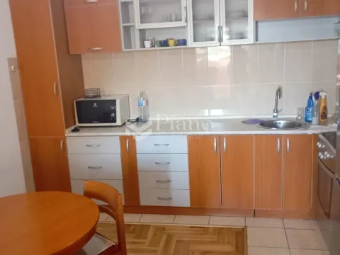 Izdavanje, jednosoban stan, 43m², Krivi Most, Podgorica - image 4