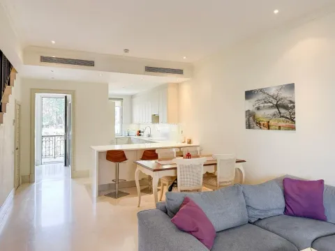 Prodaja, dvosoban stan, 115m², Porto Montenegro, Tivat - image 4