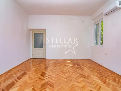 Izdavanje, poslovni prostor, 69m², Centar, Podgorica - image 3
