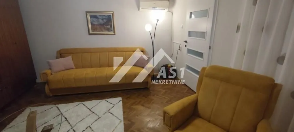 Izdavanje, jednosoban stan, 50m², Salajka, Novi Sad Sve Podlokacije