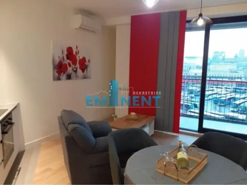 Izdavanje, trosoban stan, 68m², Savski Venac, Beograd - image 3