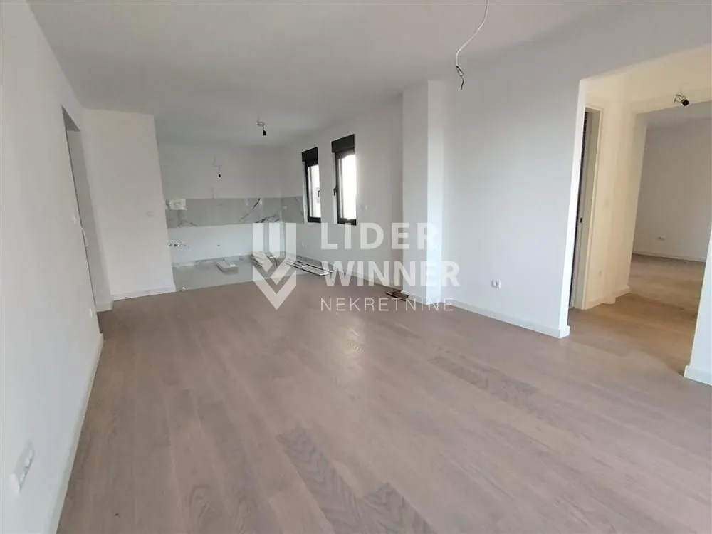 Prodaja, trosoban stan, 76m², Autokomanda, Voždovac Sve Podlokacije