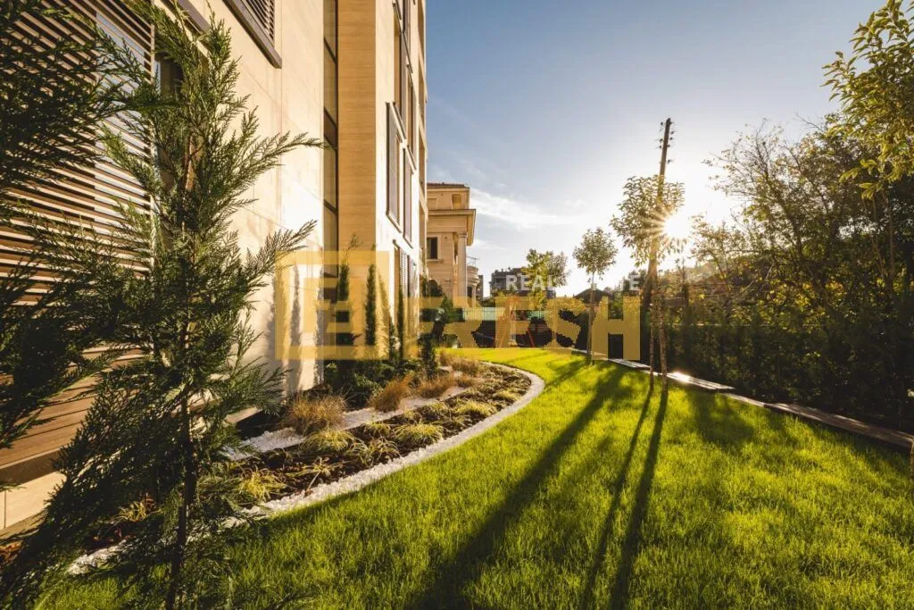 Prodaja, trosoban stan, 149m², Centar, Podgorica