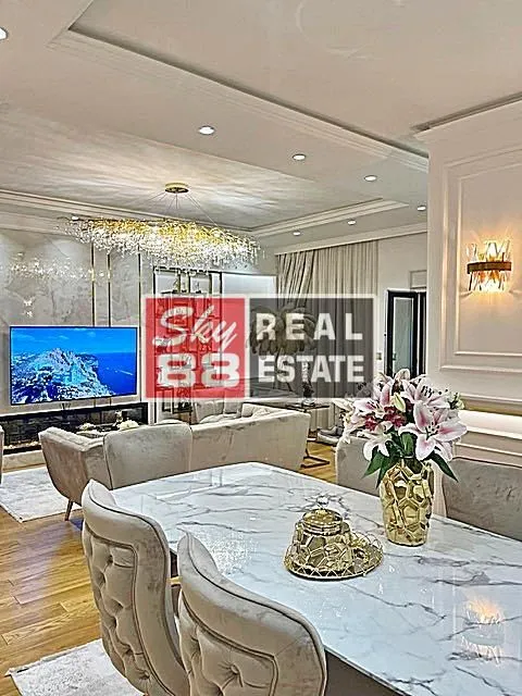 Prodaja, četvorosoban stan, 175m², Savski Venac, Beograd