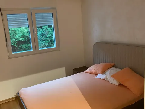 Prodaja, trosoban stan, 86m², Centar, Budva - image 9