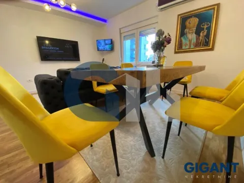 Prodaja, trosoban stan, 90m², Vračar Sve Podlokacije, Beograd - image 4