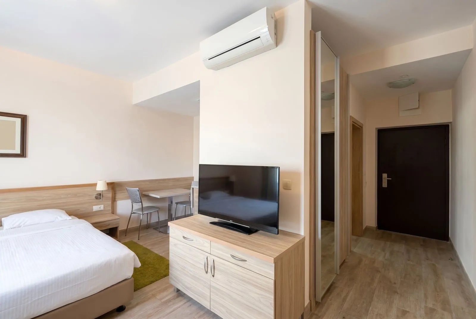 Sale, one bedroom apartment, 27m², Bečići, Budva