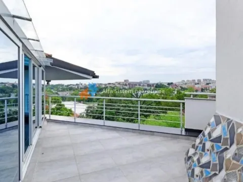 Rent, house, 365m², Uciteljsko Naselje, Zvezdara Sve Podlokacije - image 15