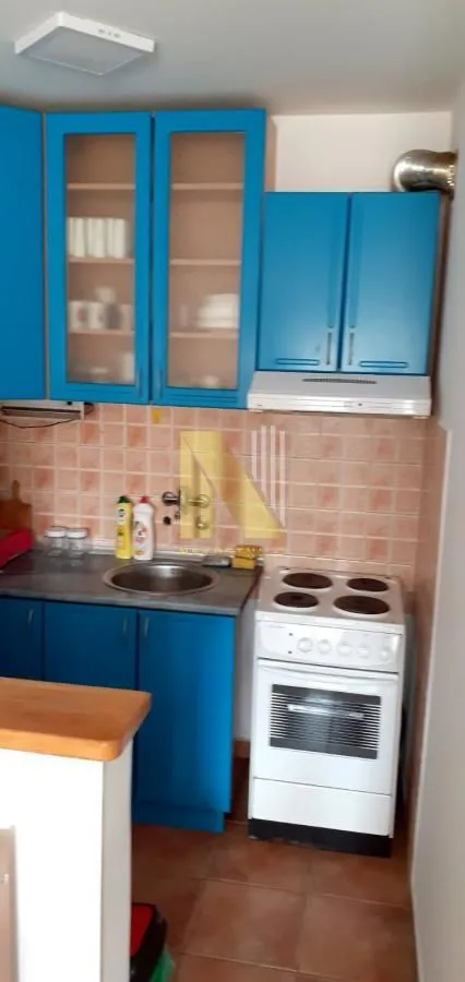 Izdavanje, dvosoban stan, 41m², Nova Detelinara, Novi Sad Sve Podlokacije