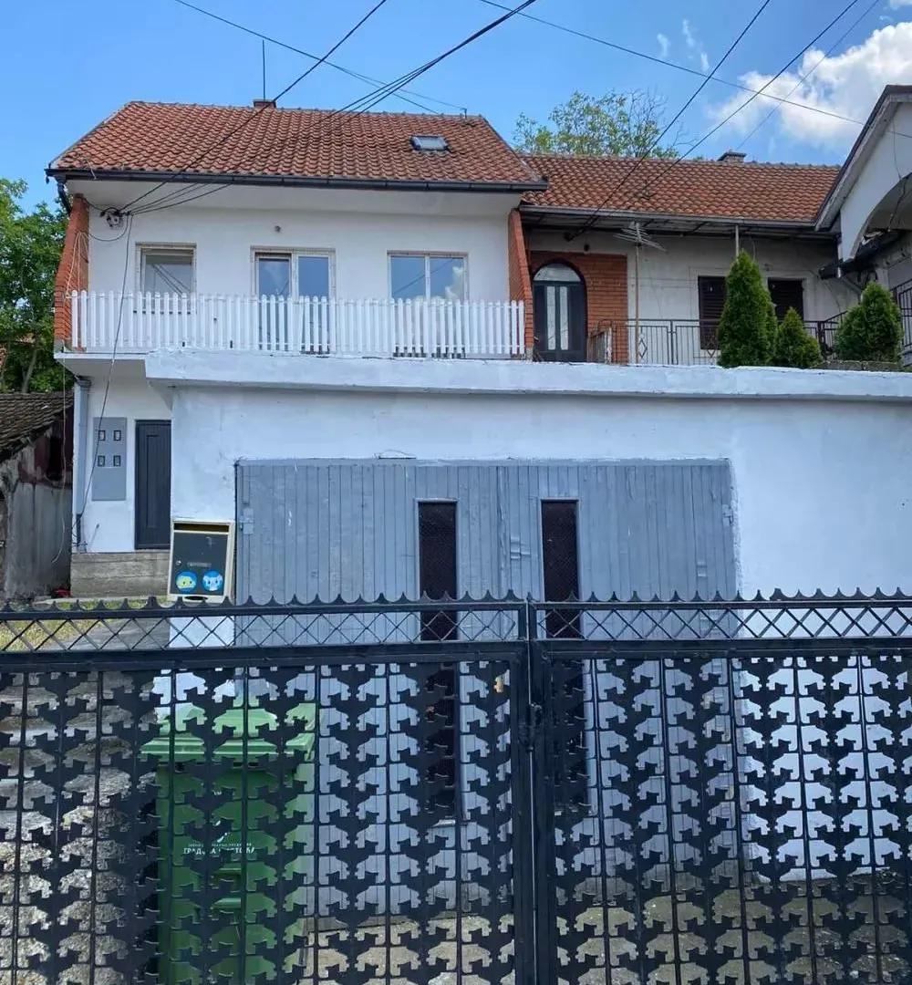Sale, house, 254m², Karaburma, Palilula Sve Podlokacije