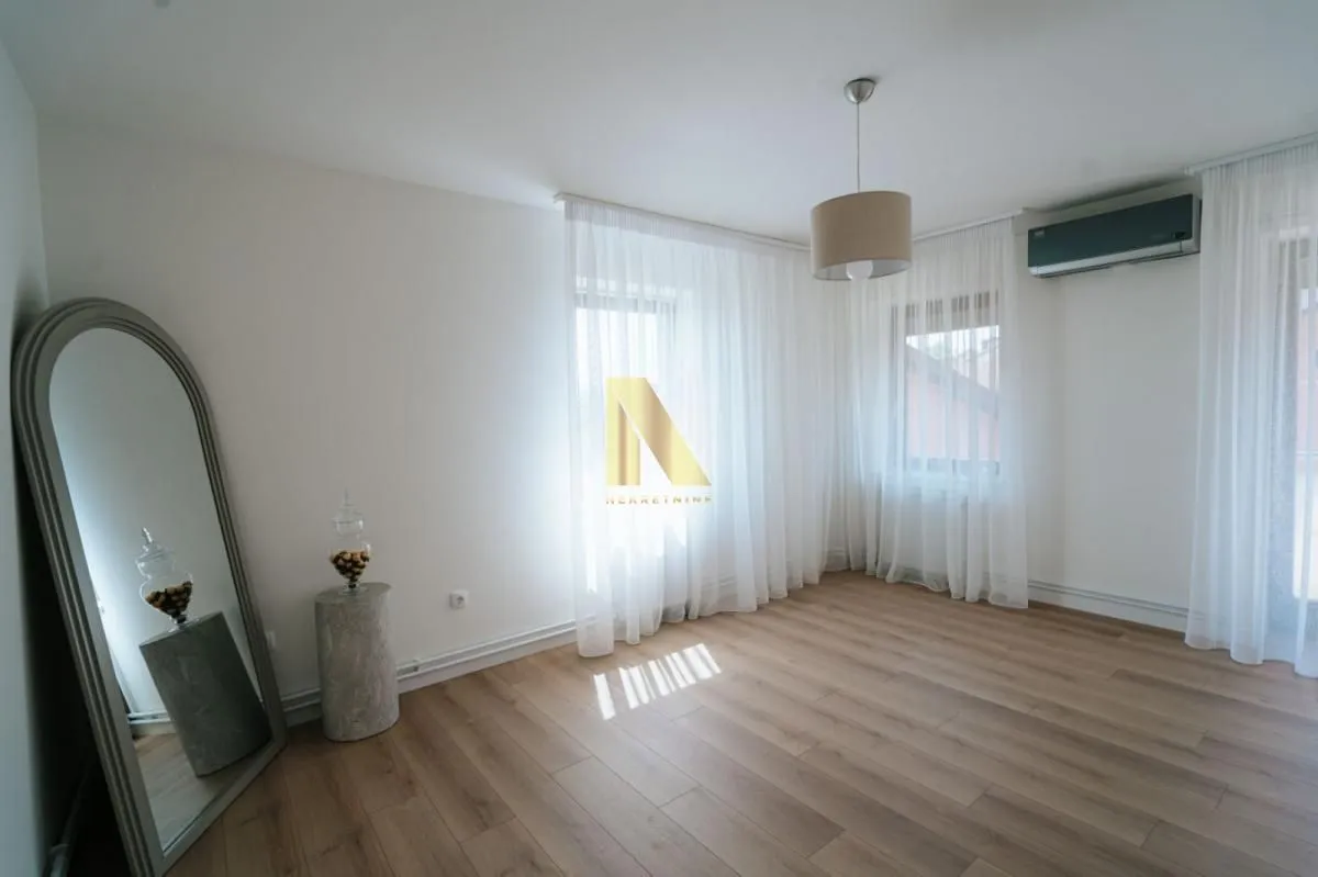 Prodaja, trosoban stan, 74m², Petrovaradin, Novi Sad